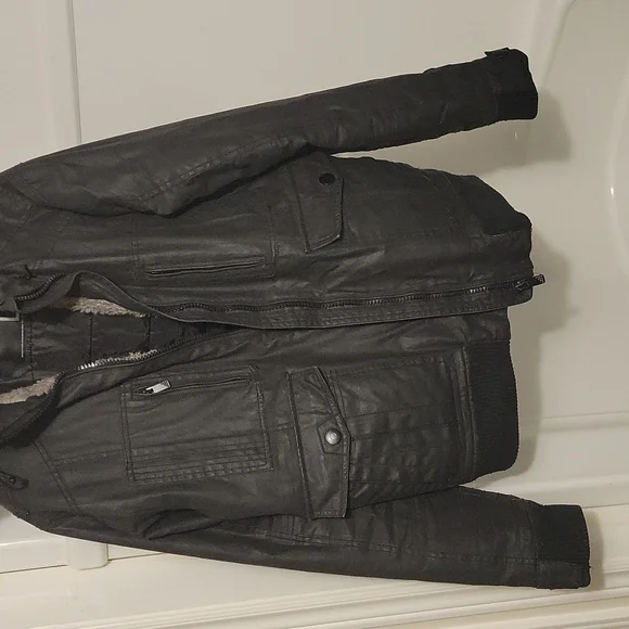 Men jacket - Picture 3 of 4